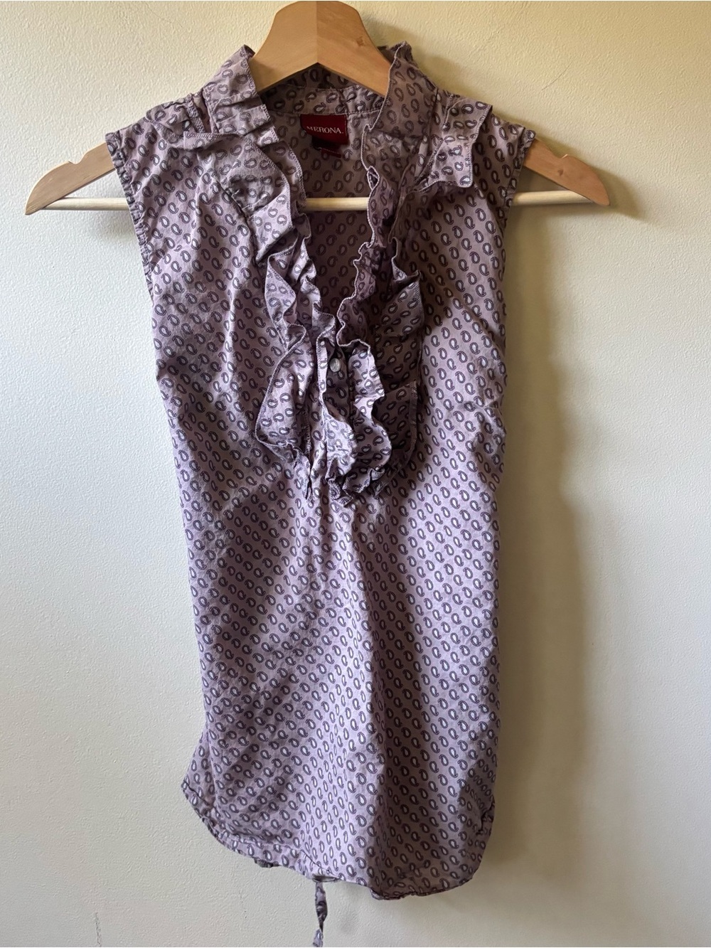 Merona Lilac Ruffle Front Sleeveless Top